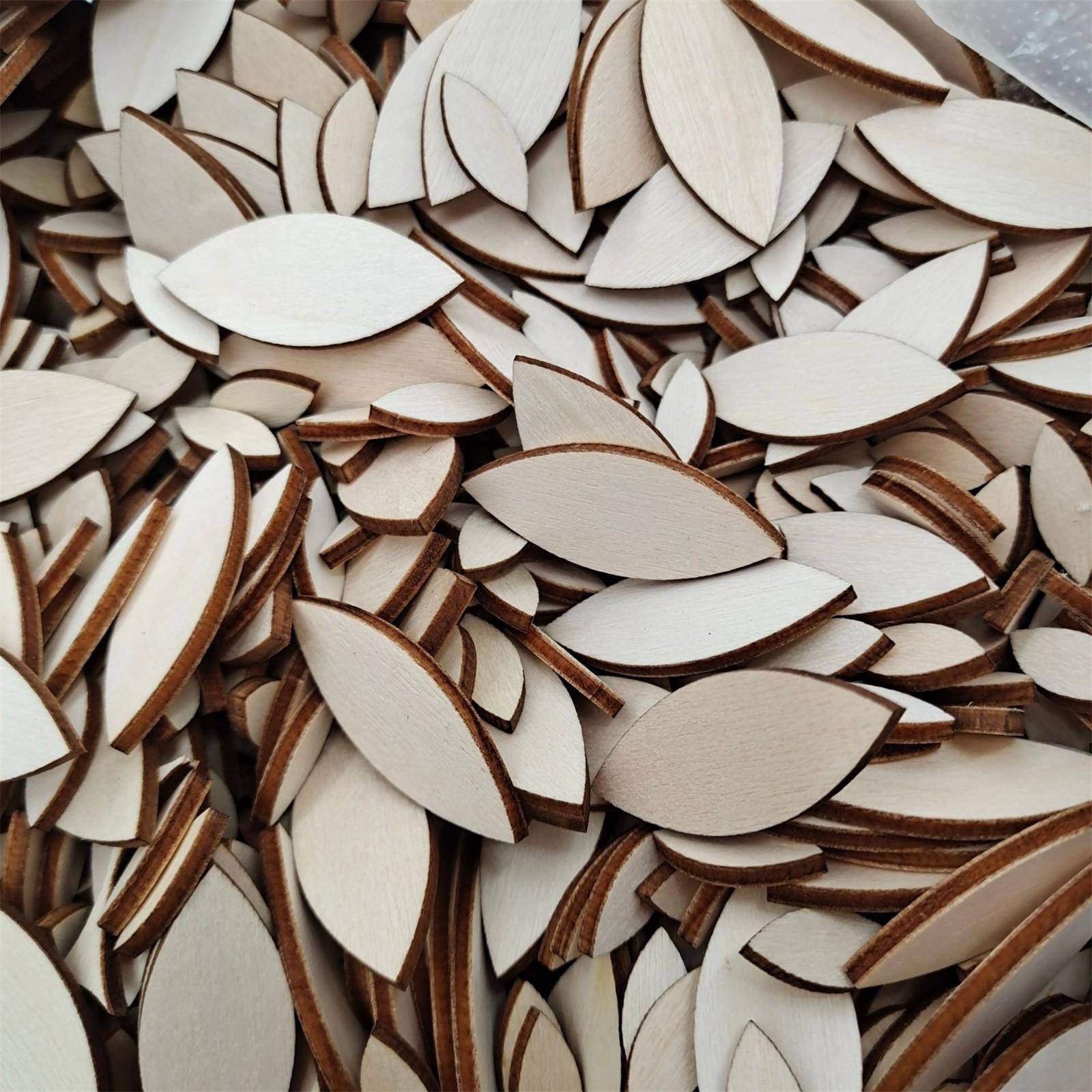 Trähantverksdelar för gör-det-själv-projekt Bladform Naturligt trämaterial för pedagogiska och kreativa hantverksmaterial khaki