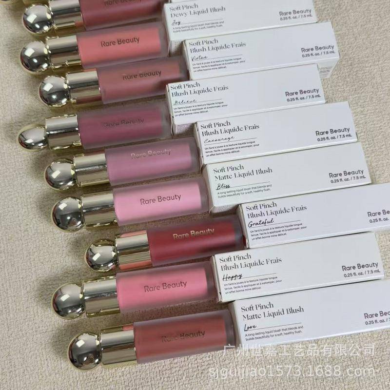 Rare Beauty by Selena Gomez Soft Pinch Flytande Rouge 7,5 ml, Långvarig Duggig Kind- och Läppfärg, Virala Nyanser Bliss/Hope