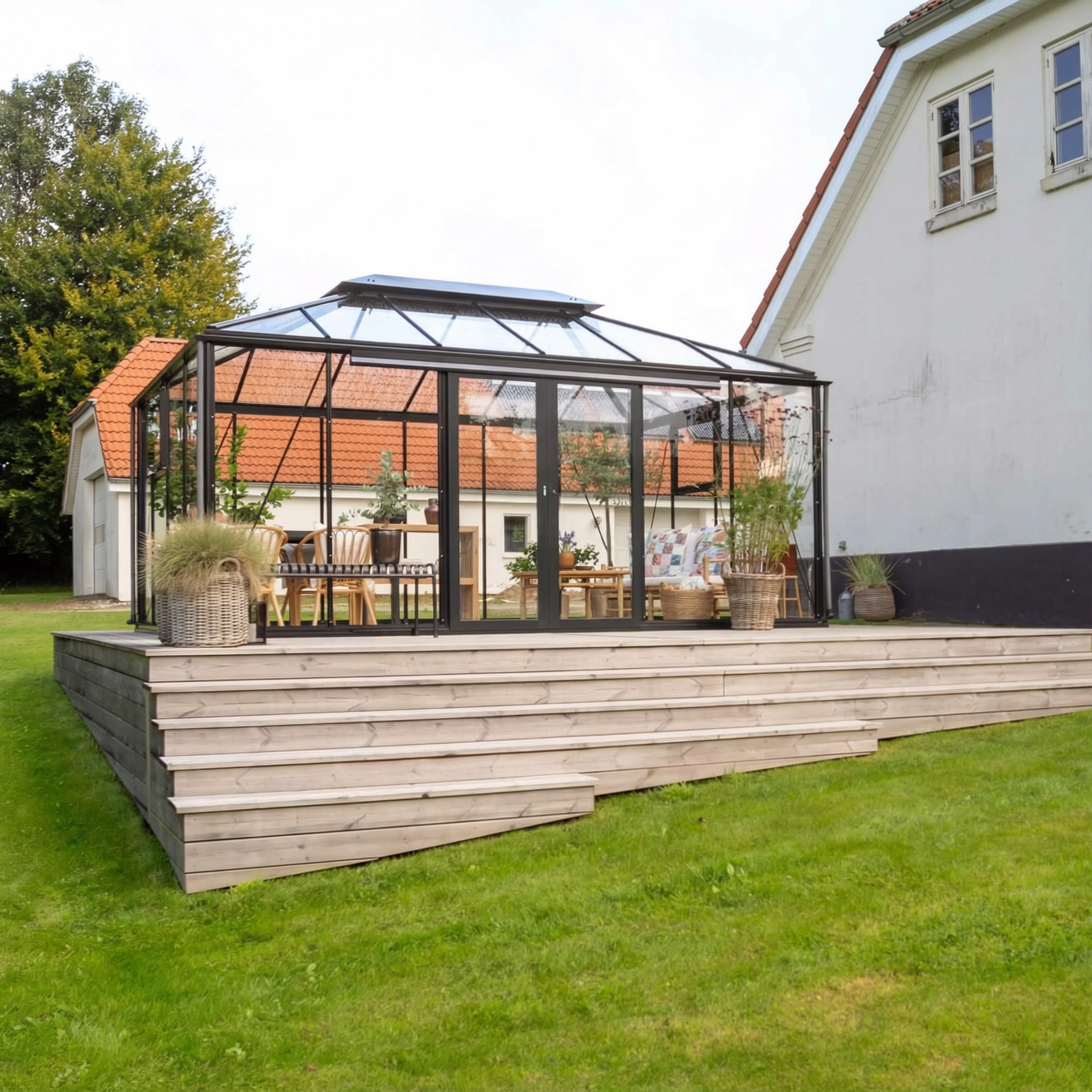 Drivhus Royale Cube 14.5 m² 2.0 - Ral 9005 sort / 4 mm. hærdet helbaneglas komplet / Dobbelt skydedøre med lås (uden sprosser)
