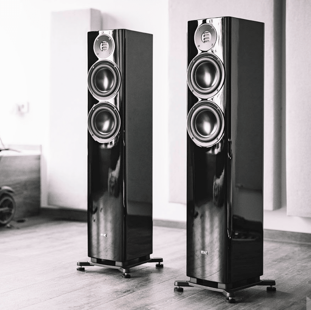 Elac Solano FS287.2 JET 6 - Svart pianolack