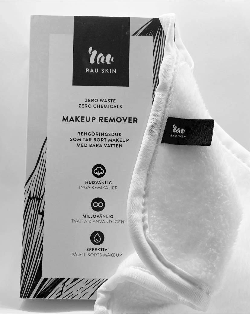 Makeup remover towel