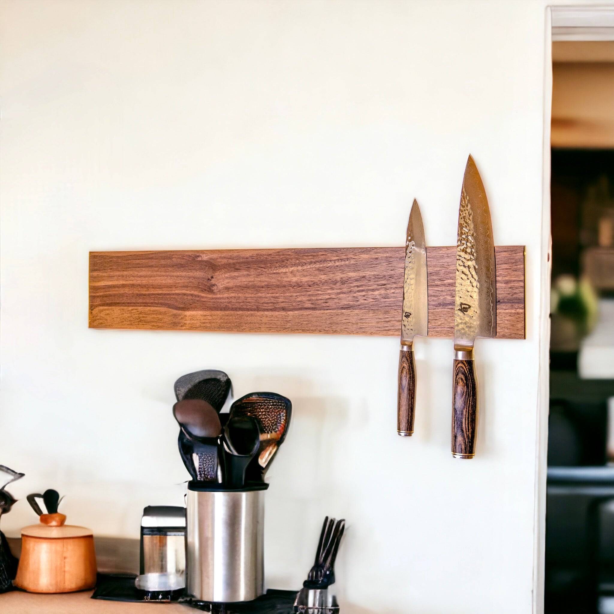 Wideboard Ekstra – magnetic knife rail with extra magnetic strength in multiple sizes and wood species - 50 cm / Oak