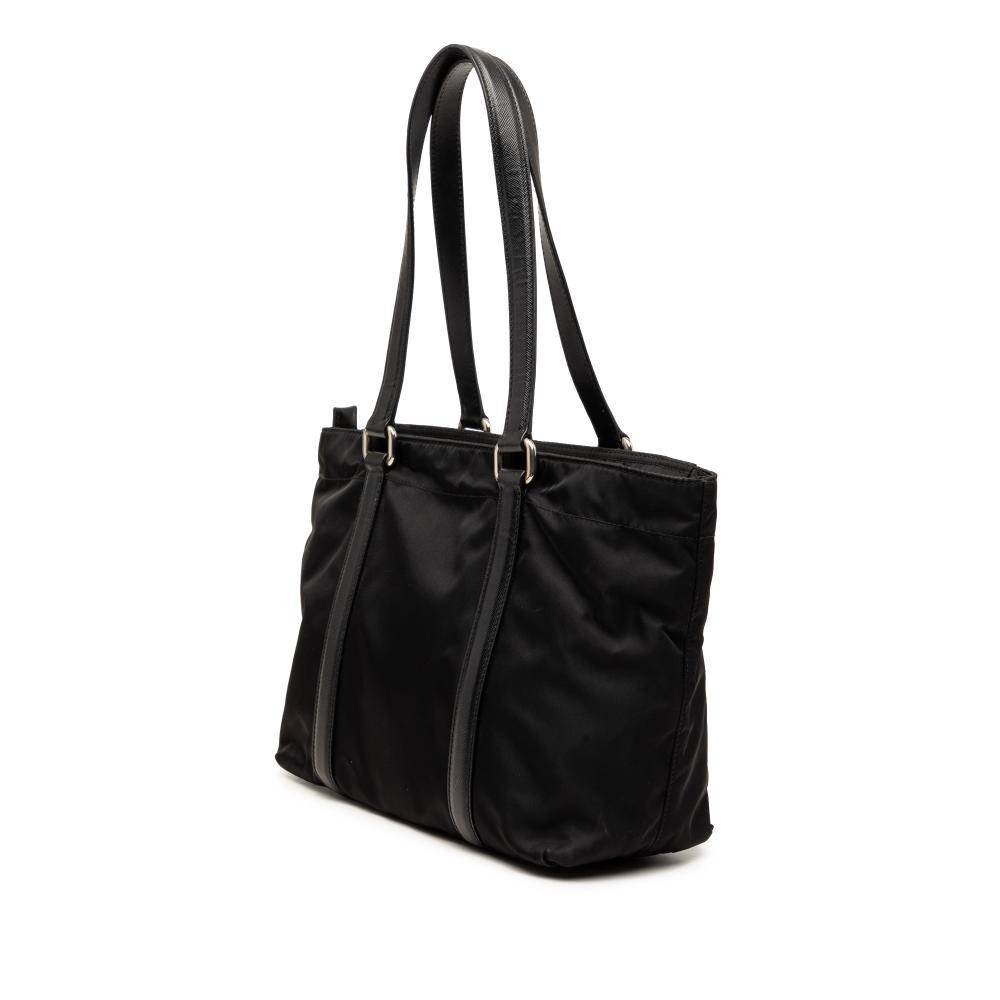 Prada Vintage Prada Tote L 21cm x W 25cm x D 11cm - Totebags Nylon hos Magasin.