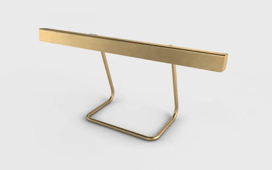 T Model bordlampe fra Anour Børstet messing - Jacobsen Plus