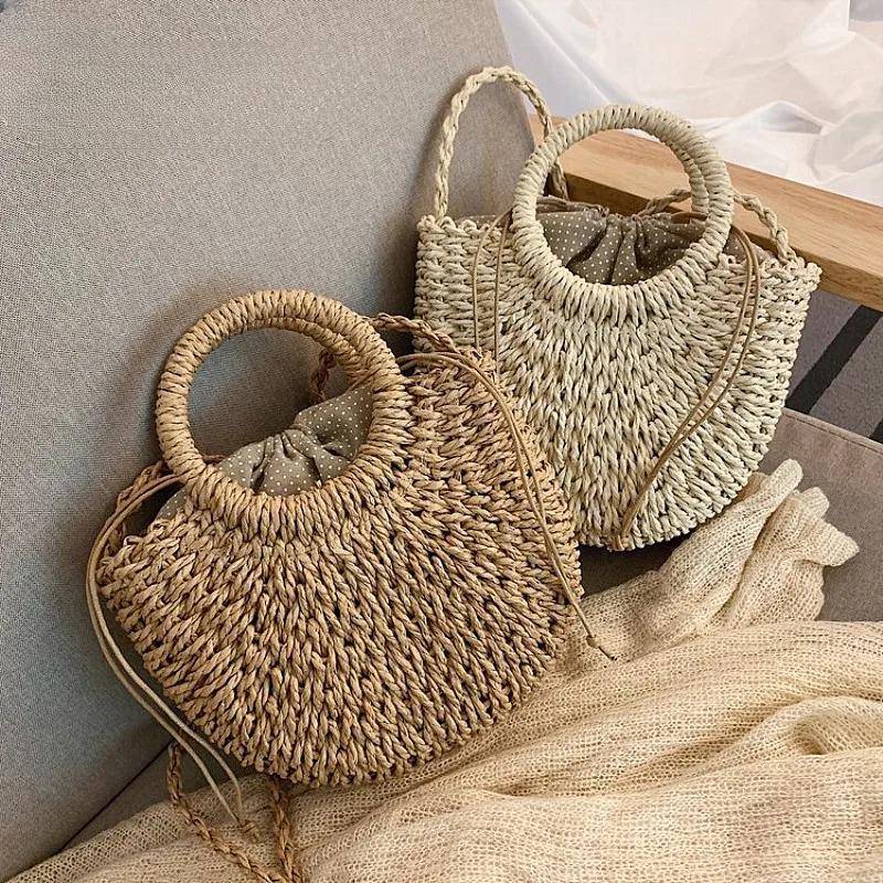 Handgjord Halvrund Korgflätad Stråväska Sommar Dam Axelväska Crossbodyväskor Flickor Liten Strandhandväska Ny beige