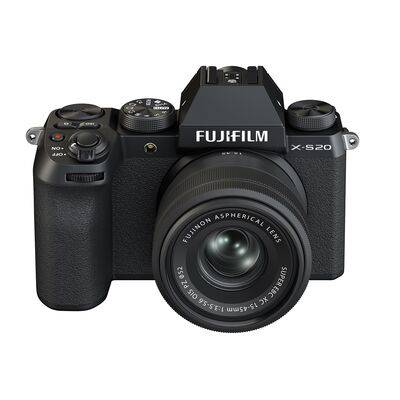 Fujifilm X-S20 + XC 15-45mm