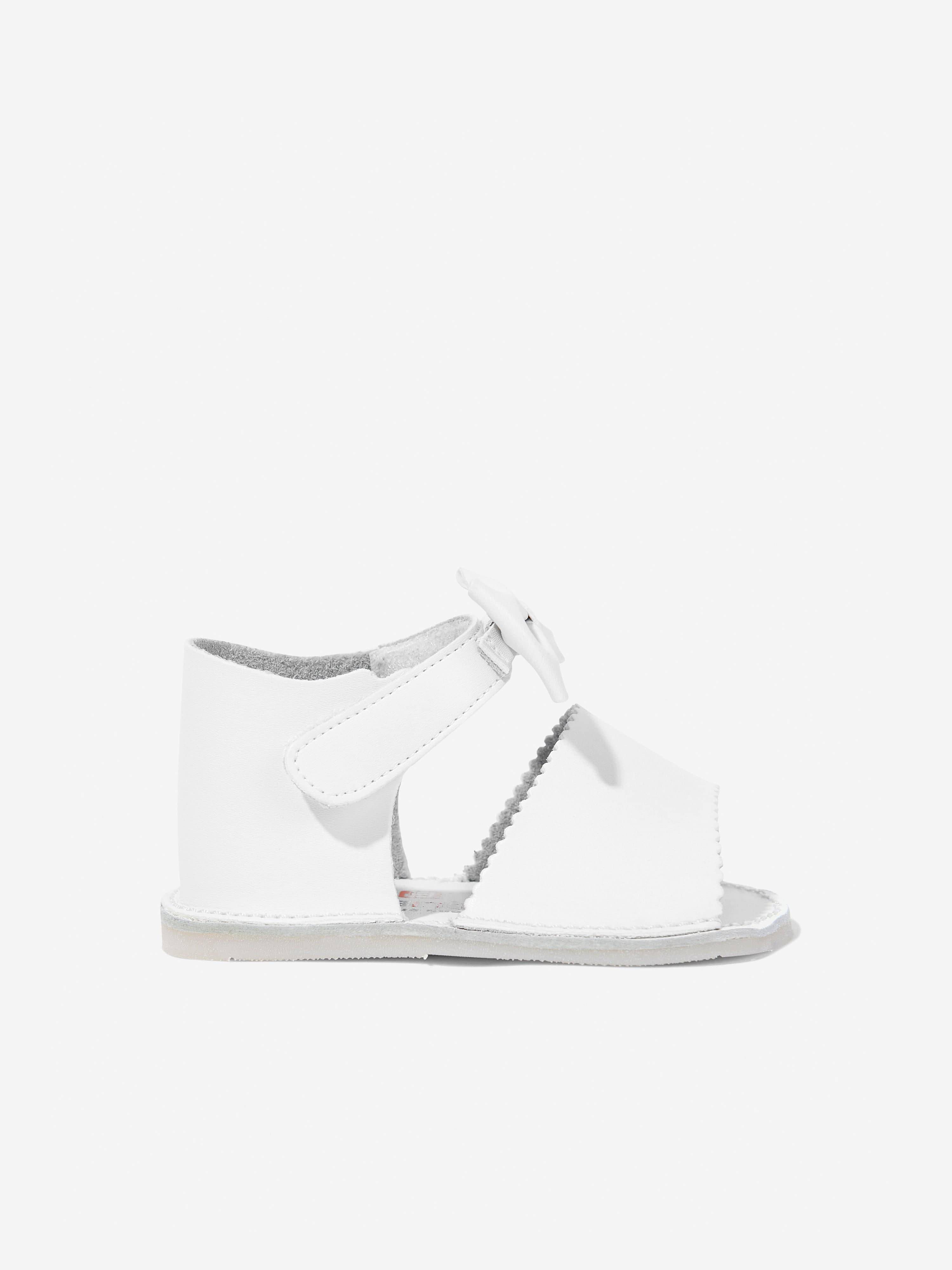 Andanines Baby Girls Bow Sandals in White - White / EU 21 UK 4.5 (EU 21 UK 4.5)