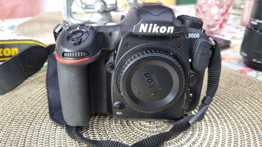 Nikon D500 systemkamera