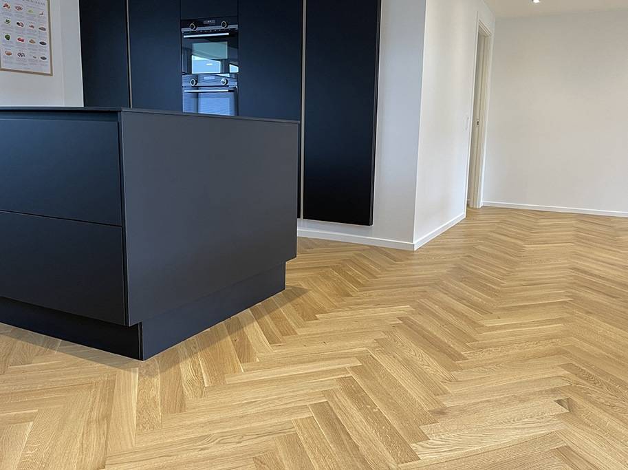 Stavparket - Eg Design med klar matlak - Bredde 70 mm