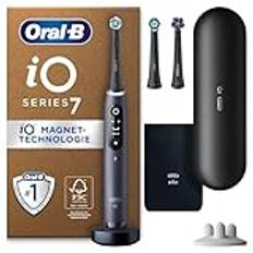 Oral-B iO Series 7 Plus Edition Elektrische Zahnbürste/Electric Toothbrush, PLUS 3 Aufsteckbürsten inkl. Whitening, Reise-Etui, 5 Putzmodi, Designed by Braun, Geschenk Mann/Frau, Black Onyx