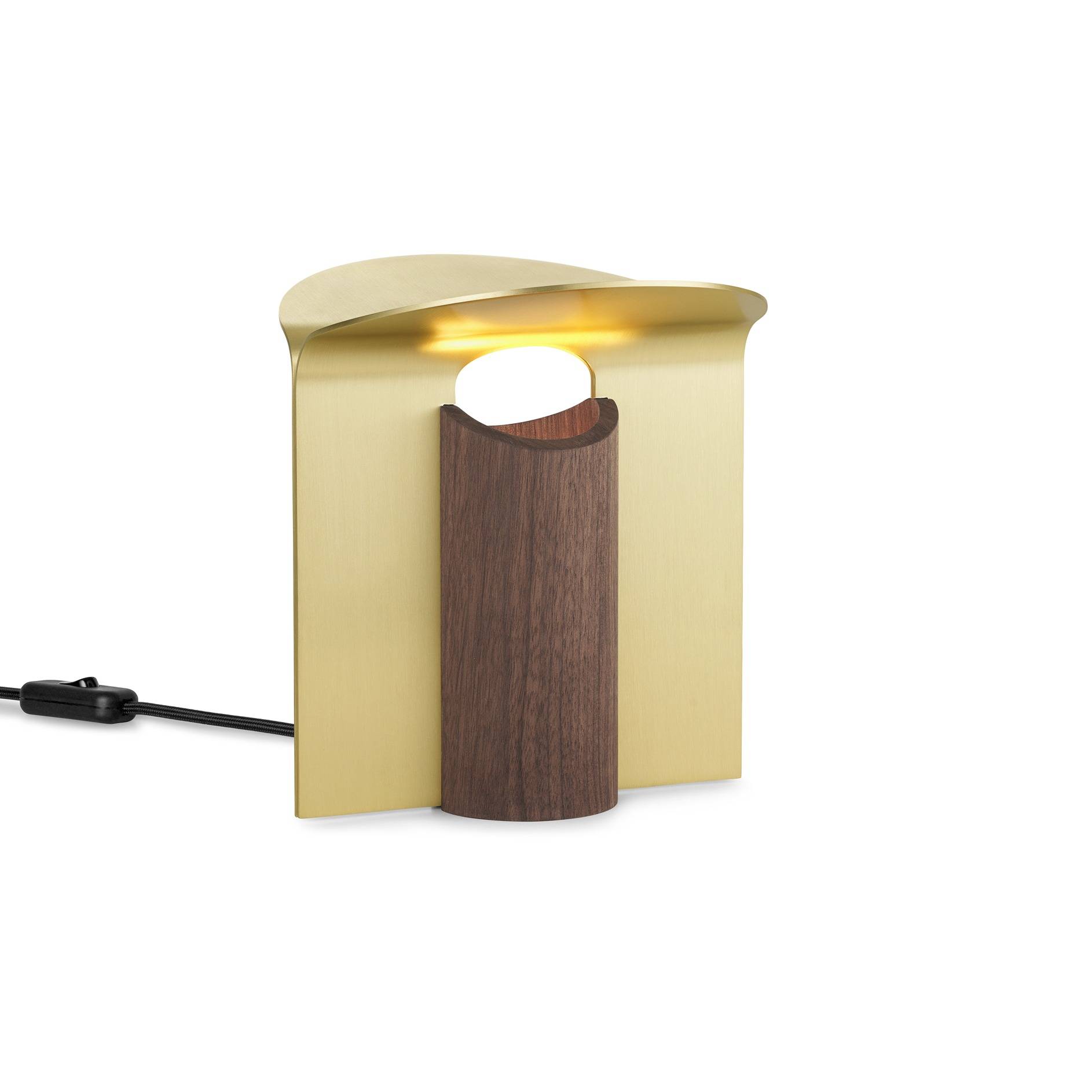 RF200 Petal Bordlampe - Olieret valnød/Messing - Carl Hansen & Søn.