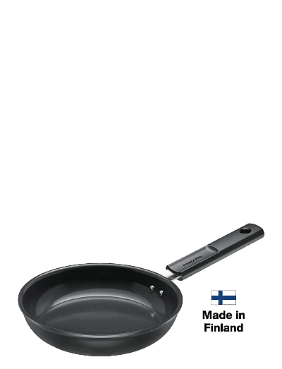 Fiskars Hard Face frying pan 20cm - Stekpannor & Kokkärl - BLACK / black
