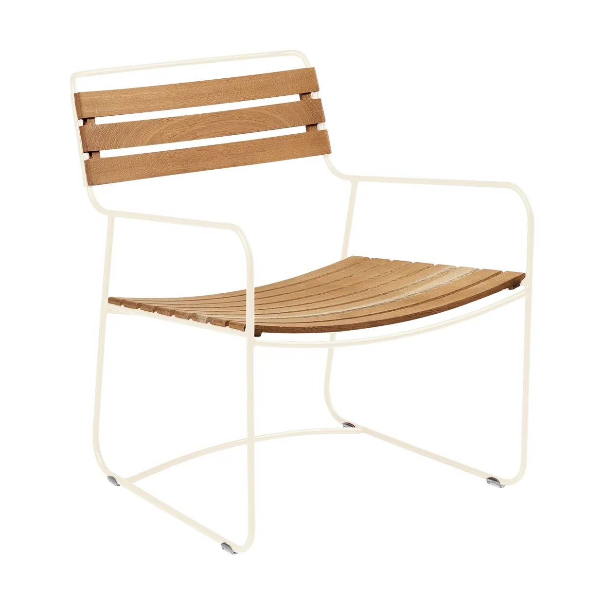 Fermob Surprising Teak karmstol låg Latte beige