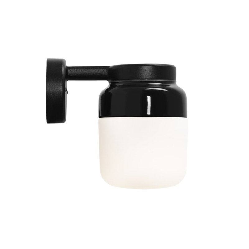 Ifö Electric Ohm 140/205 vägglampa IP44 E27 svart/matt opal