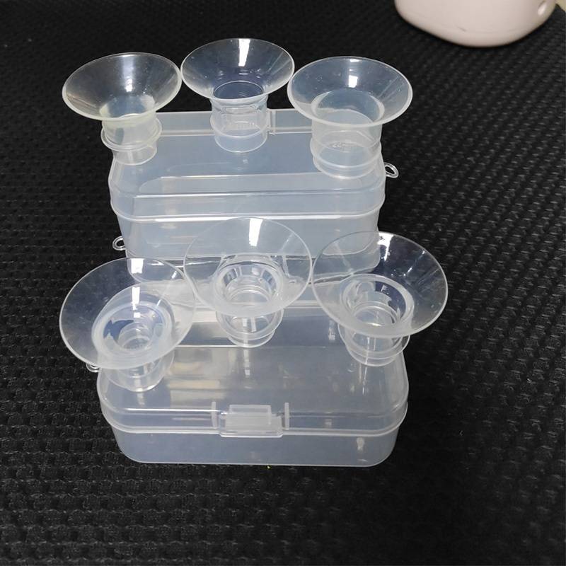 Wholesale Wearable Breast Pump Accessories BPA Free Silicone Flange Insert for Hands Free Collection Cup
