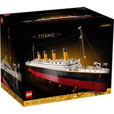 LEGO® Titanic