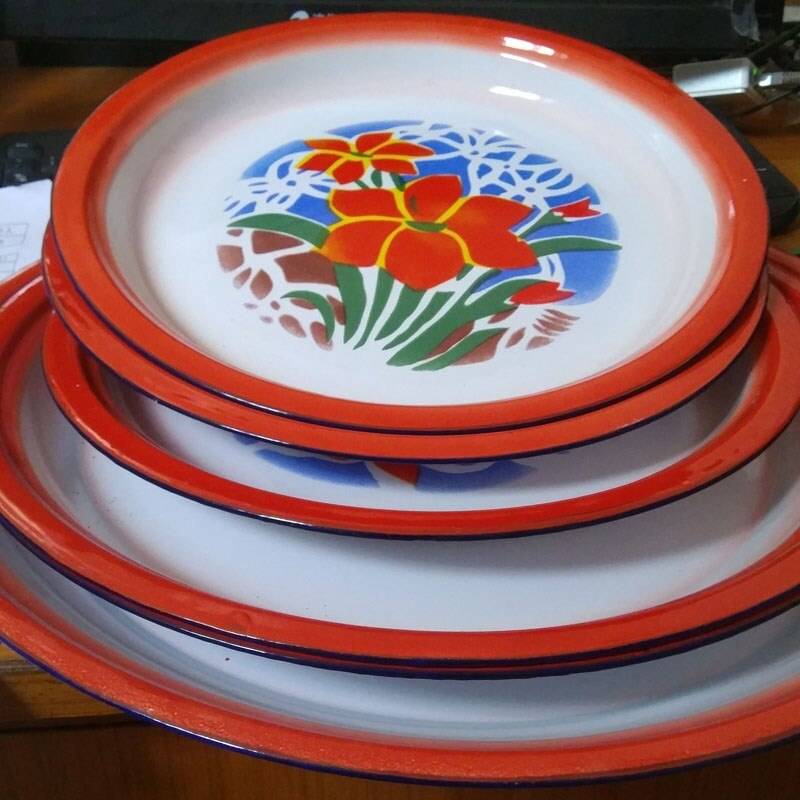 Gammaldags nostalgisk emaljskiva, emalj te tallrik, emalj frukt tallrik, kinesisk stil. - Röd -40cm