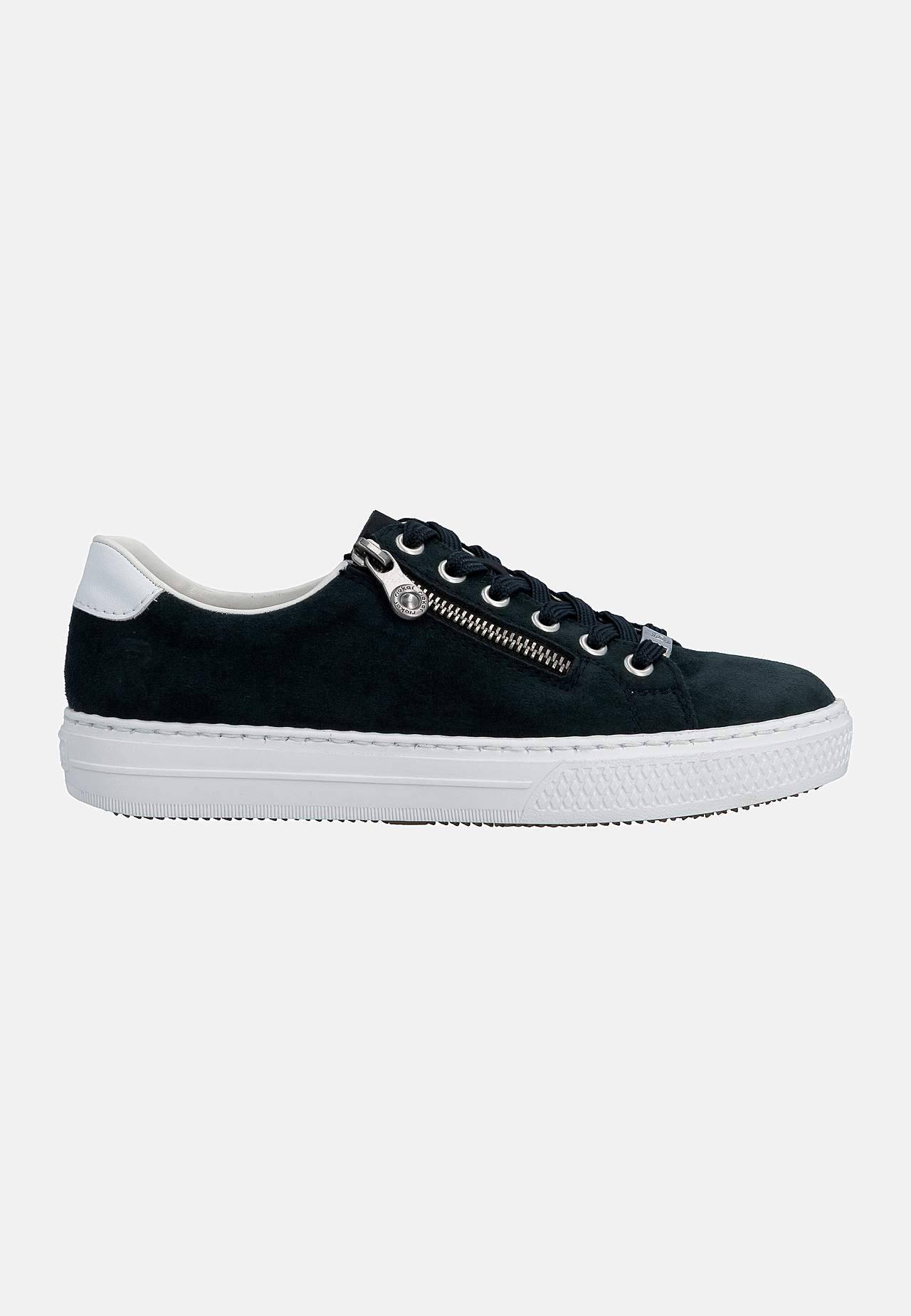 Sneaker i skinn