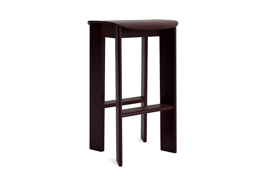 Chisel 30 høj barstol fra Hay Dark bordeaux lakeret bøg - Jacobsen Plus
