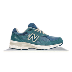 New Balance 990v3 MiUSA Levi's Denim
