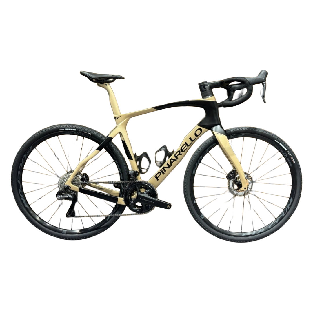 Pinarello Grevil F7 2023 - Shimano Ultegra Di2 2x12sp - Fulcrum Rapid Red