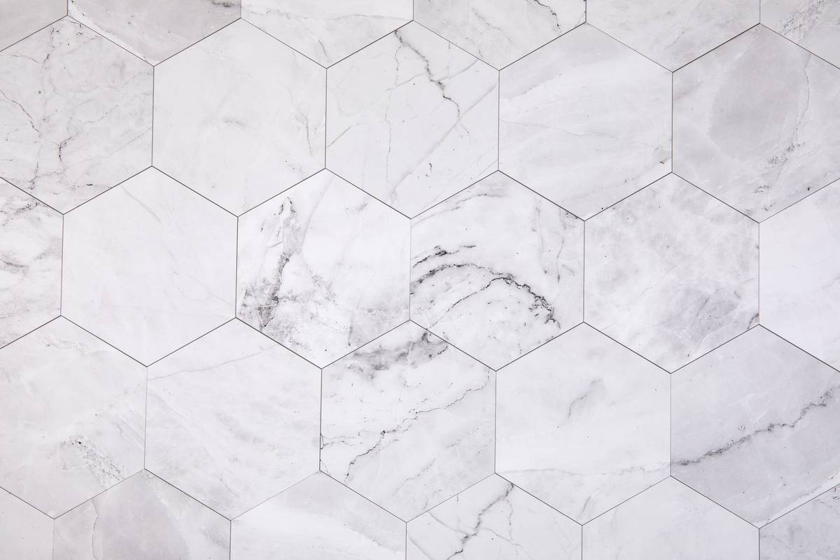 Selvklæbende fliser - Hexagon Grey Peel and Stick Flise / 24 stk