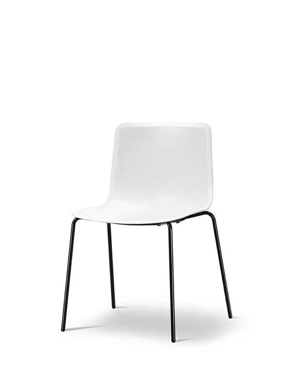 Pato Stol fra Fredericia Furniture White / Sort - Jacobsen Plus