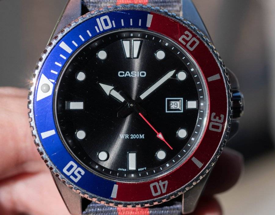 Casio MDV-107 "Pepsi" Bezel