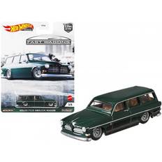 Volvo P220 Amazon - Hot Wheels 1:64