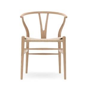 Carl Hansen & Søn Y-stolen CH24 af Hans J. Wegner, hvidolieret eg og naturflet