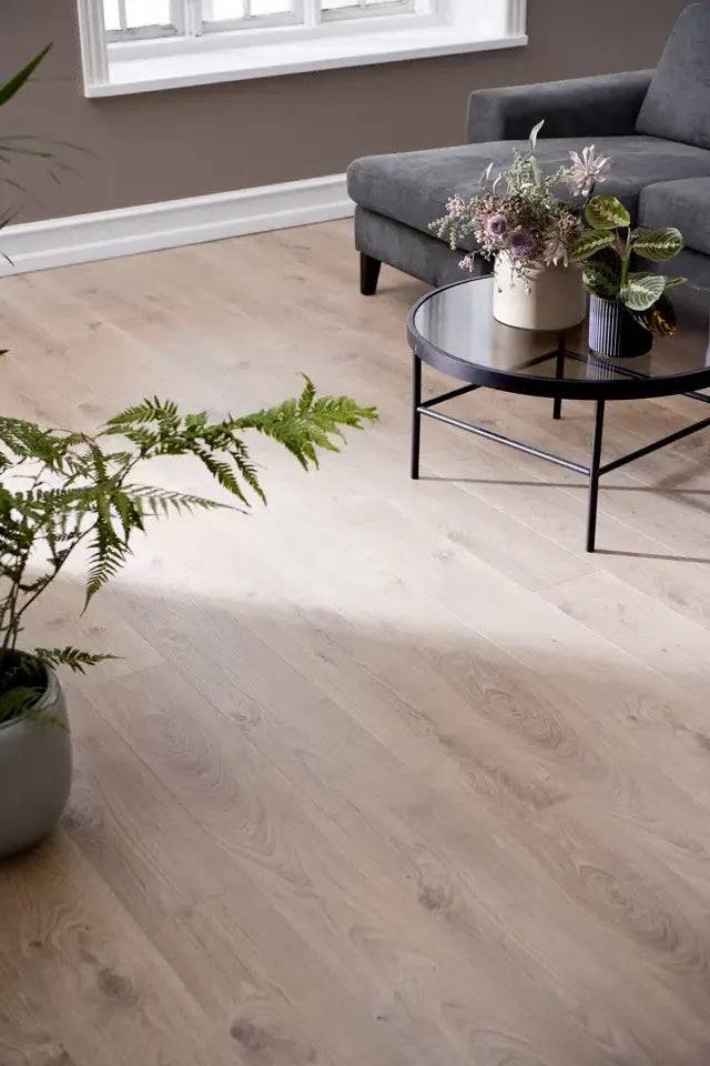 Wallmann Laminatgulv - Mammut Eg rustik 3081, plank.