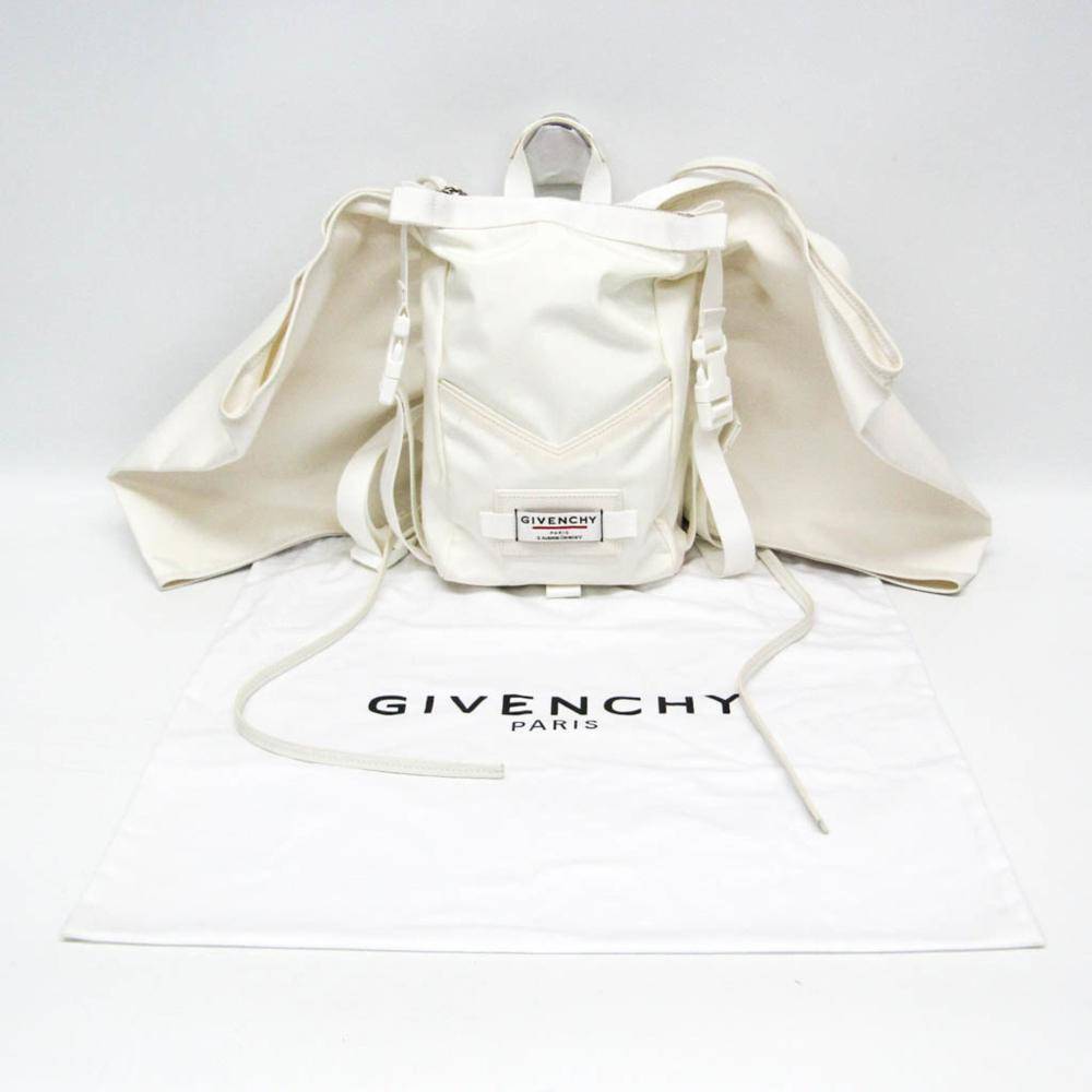 Givenchy Vintage Backpack Stl. - Ryggsäkar Från Magasin - White (L 28cm x W 18cm x D 10.5cm)