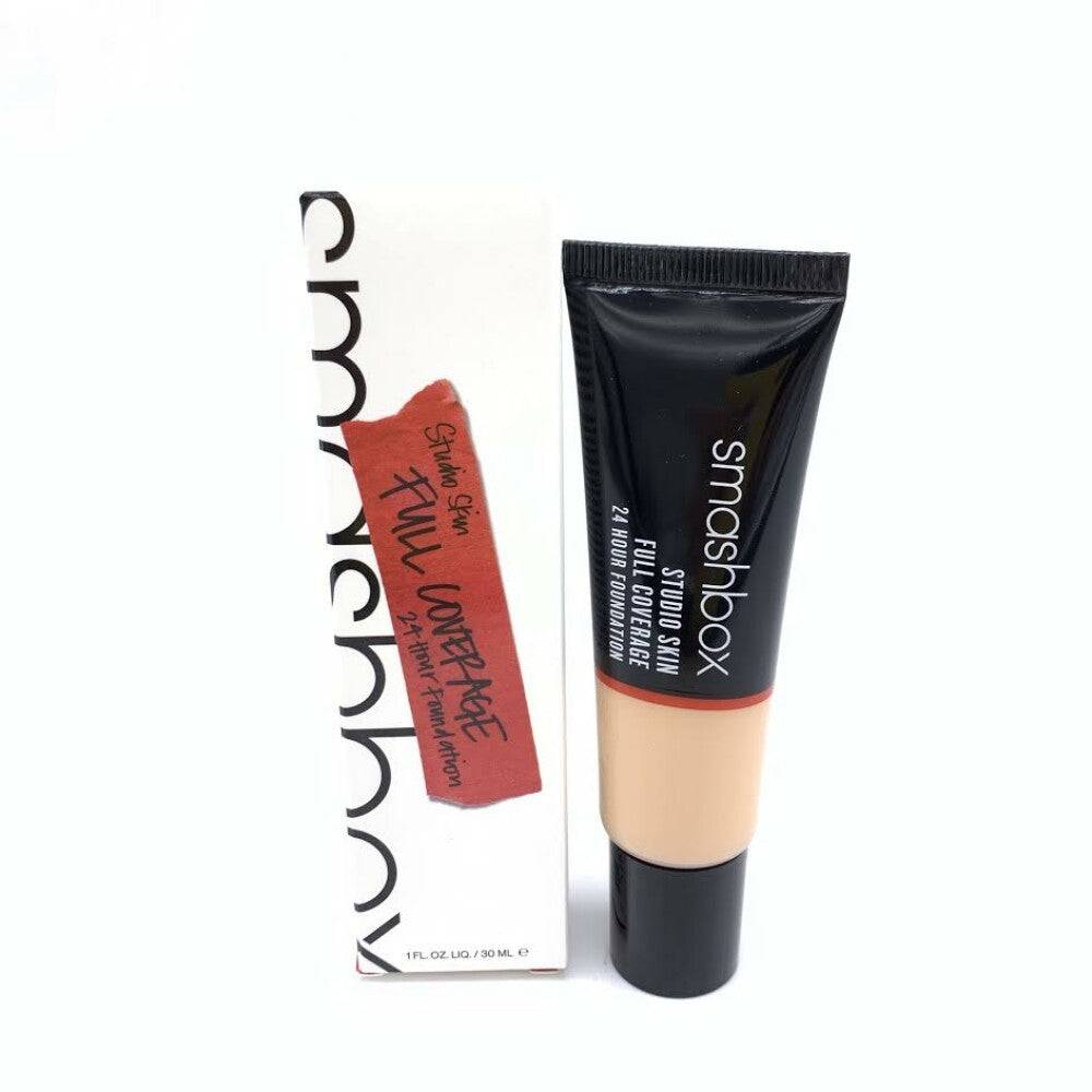 Smashbox Studio Skin High Cover Flytande Foundation 2.4 Ljus-Medium Underton Varm & Persika 30 ml