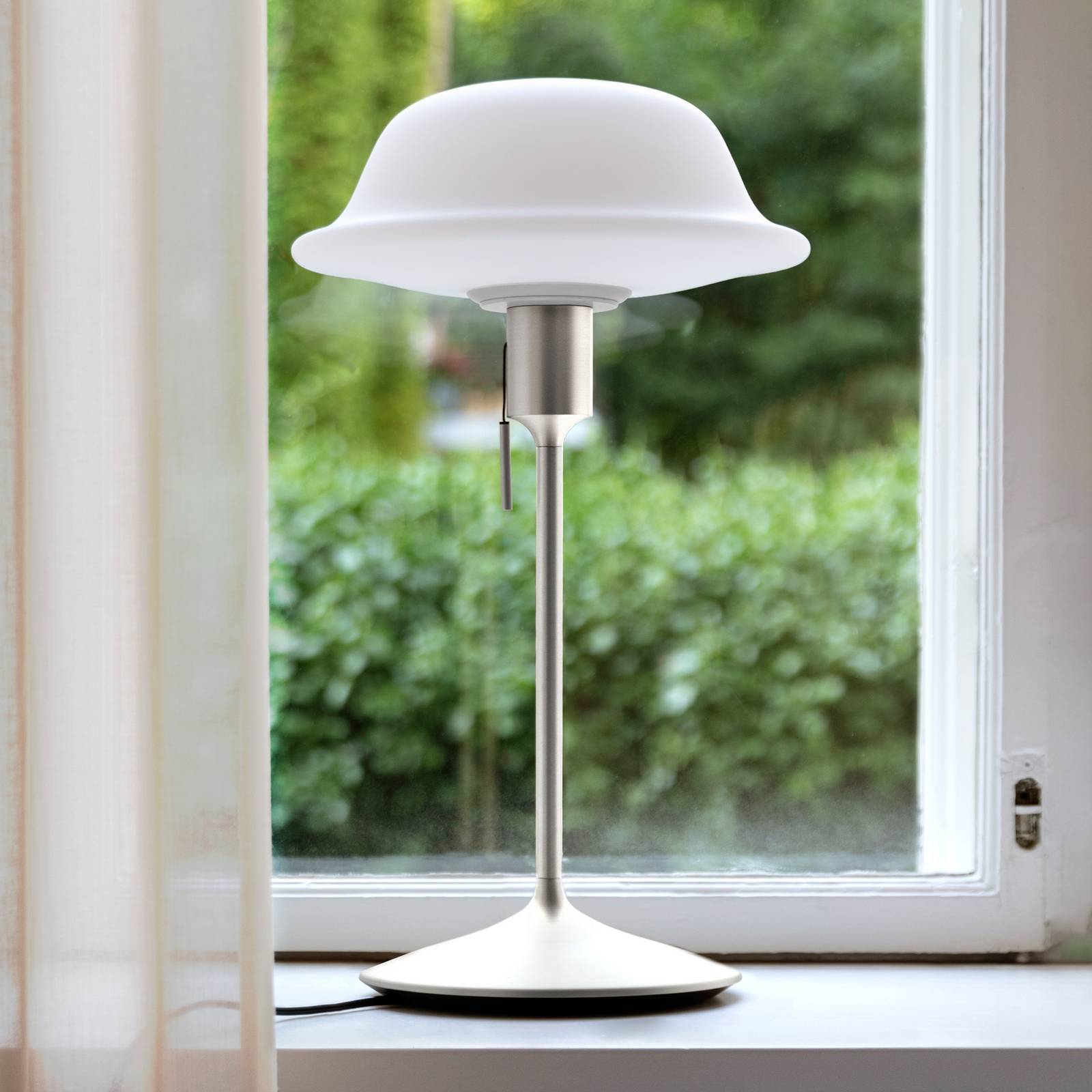 UMAGE Design bordslampa Butler, Aluminium / grå / zink, Vardagsrum / matsal, Metall, Design, Bordslampa