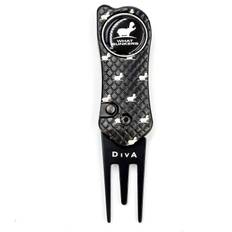 What Bunkers Divots Pitchfork