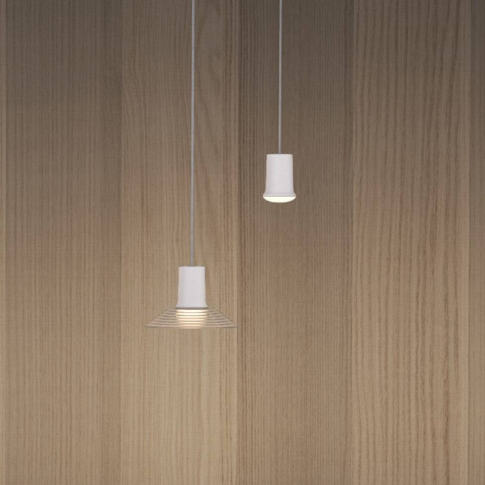 Compose Pendel - Taklampa (bas) | 4 färgval | Färg: Vit (RAL 9016) | Ljuskälla: Integrerad 5W LED (3000K)
