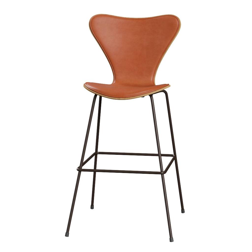 Fritz Hansen - 3197 høj barstol, naturfiner og forsidepolstret i Grace læder Eg - Valnød læder - Brown Bronze stel - Jacobsen Plus