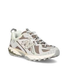 Beige New Balance sneaker New Balance 610T
