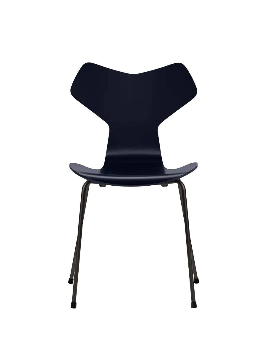 3130 Grand Prix stol lakeret af Arne Jacobsen Midnight Blue / Sort - Jacobsen Plus