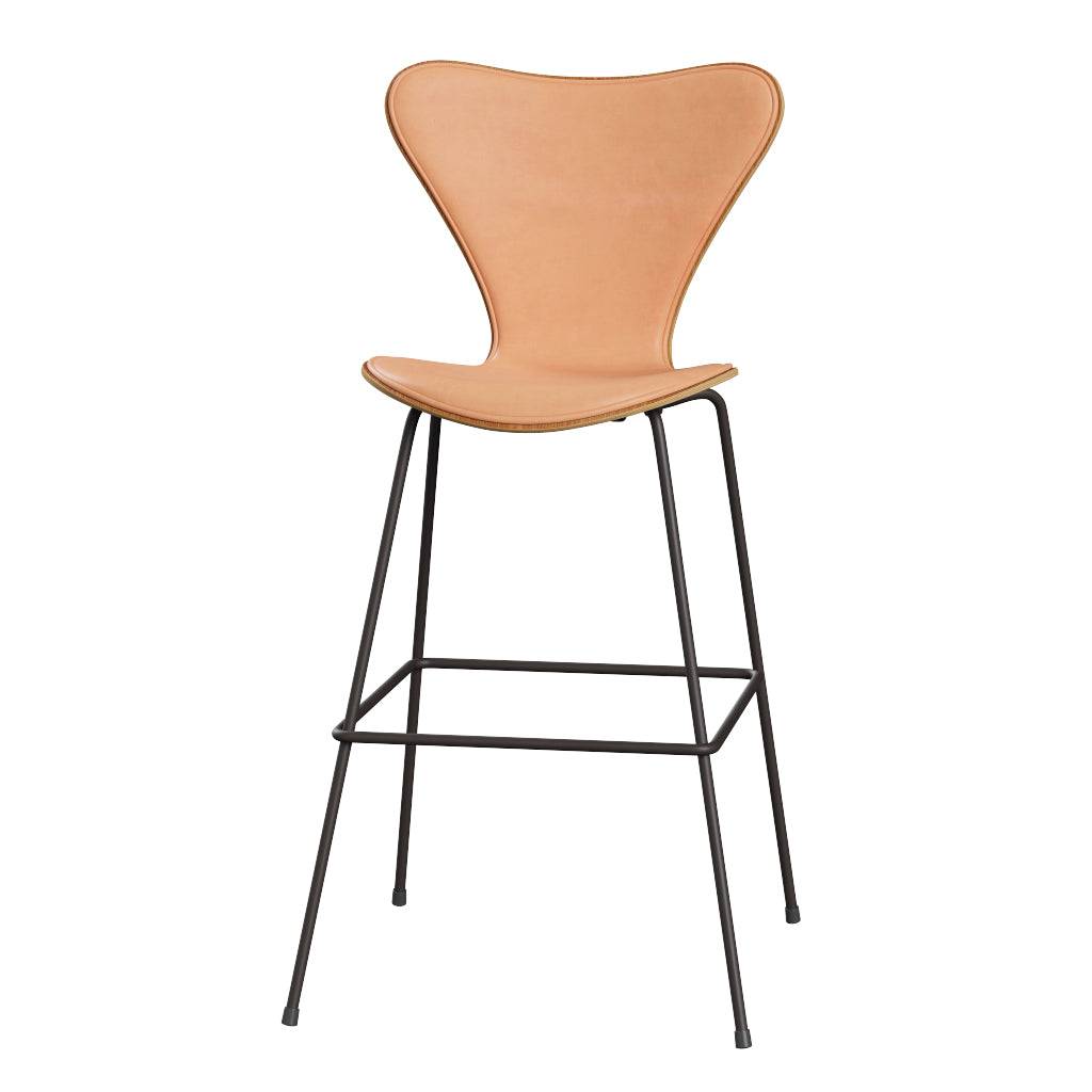 Fritz Hansen - 3197 høj barstol, naturfiner og forsidepolstret i Natur læder Elm - Warm Graphite stel - Jacobsen Plus