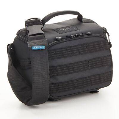 Tenba Axis v2 Sling Bag  black 4L