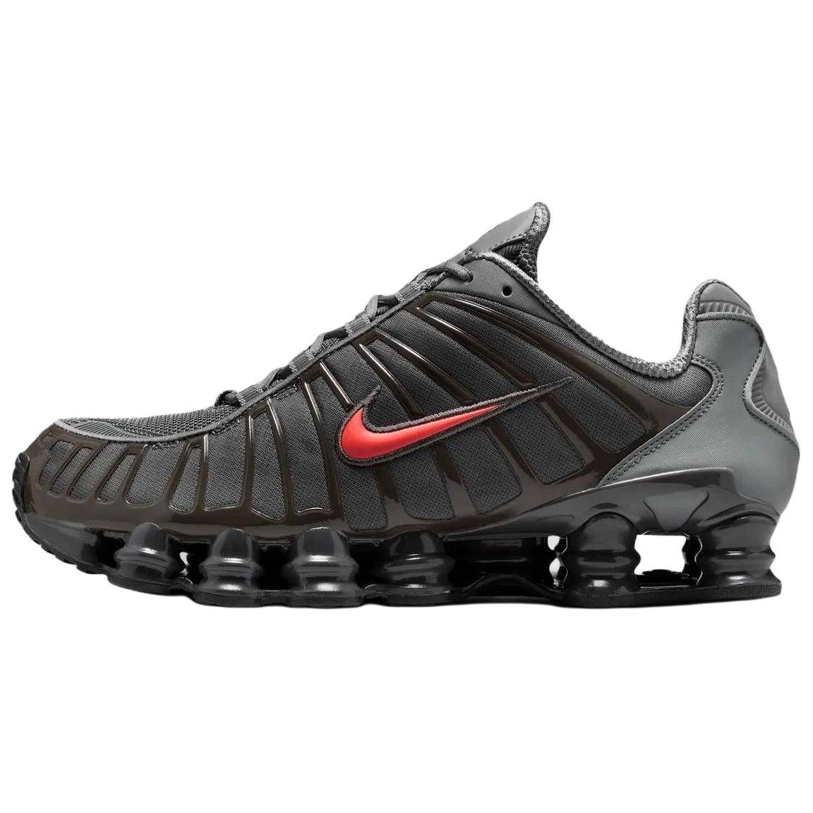Nike Shox TL Series SE Bekväma Andningsbara Studsande Livsstilsskor Unisex sneaker Svart Röd IQ6599-003 43