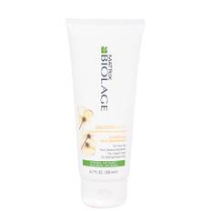 Biolage SmoothProof Conditioner Balsamo Lisciante capelli crespi 200ml