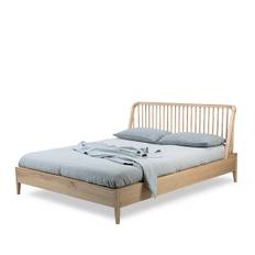Ethnicraft Oak Spindle Bed - 180x200cm