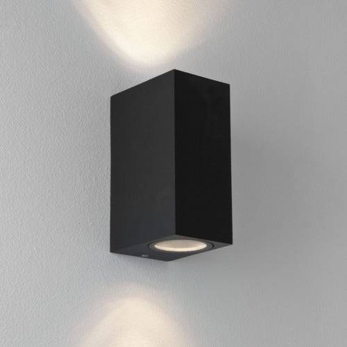Chios 150 væglampe fra Astro Lighting - Sort
