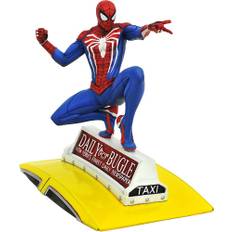 Marvel Gallery - PS4 Spiderman on Taxi 23 cm Figur