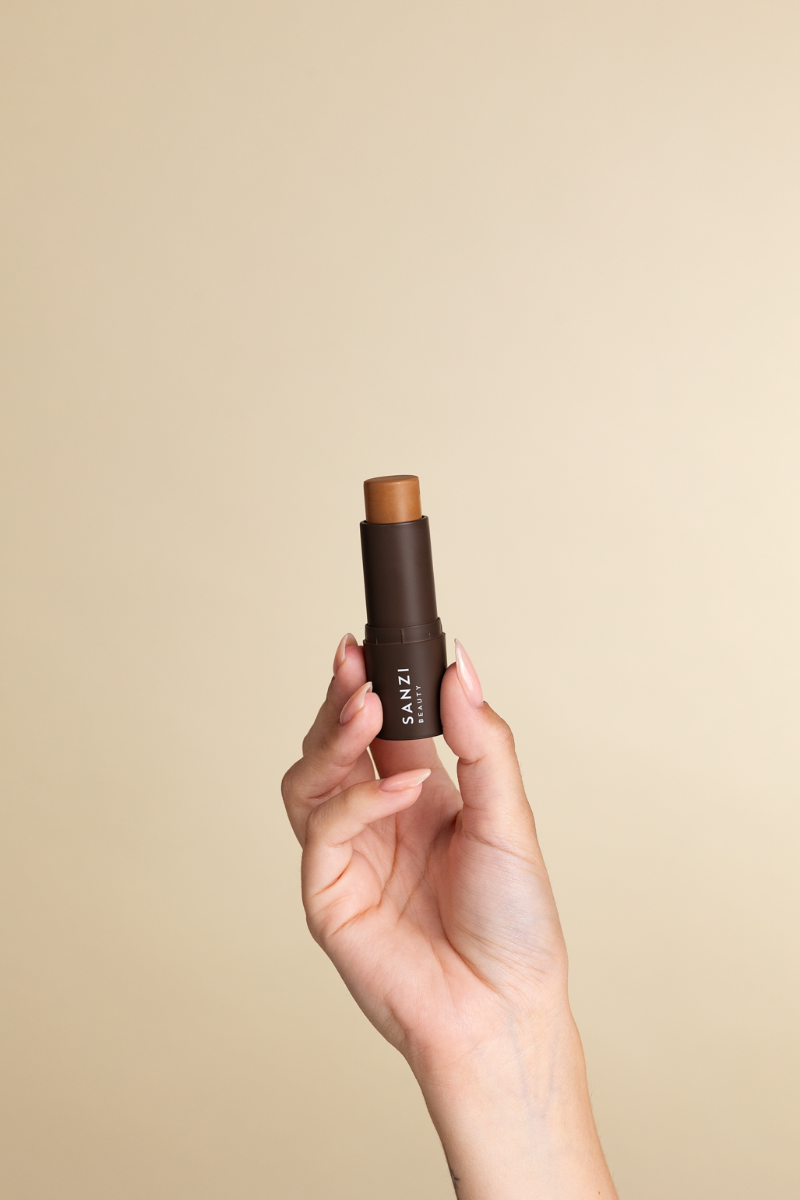 Sanzi Beauty Multi Stick Bronzer - 03 Caramel - Hos Frisøren & Baronen