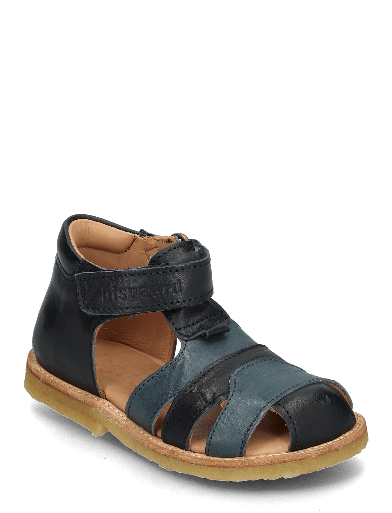 BISGAARD Bisgaard Bjørn | Navy | 22