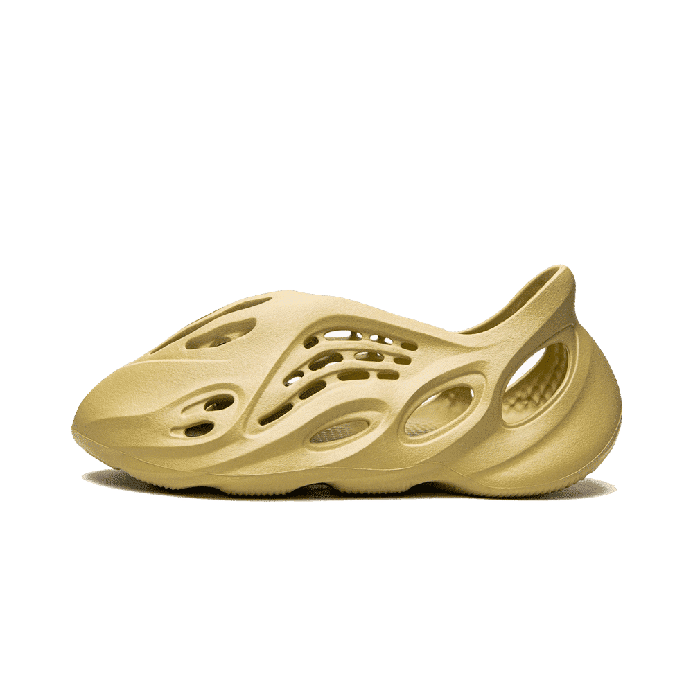Yeezy Foam Runner Sulfur - 51