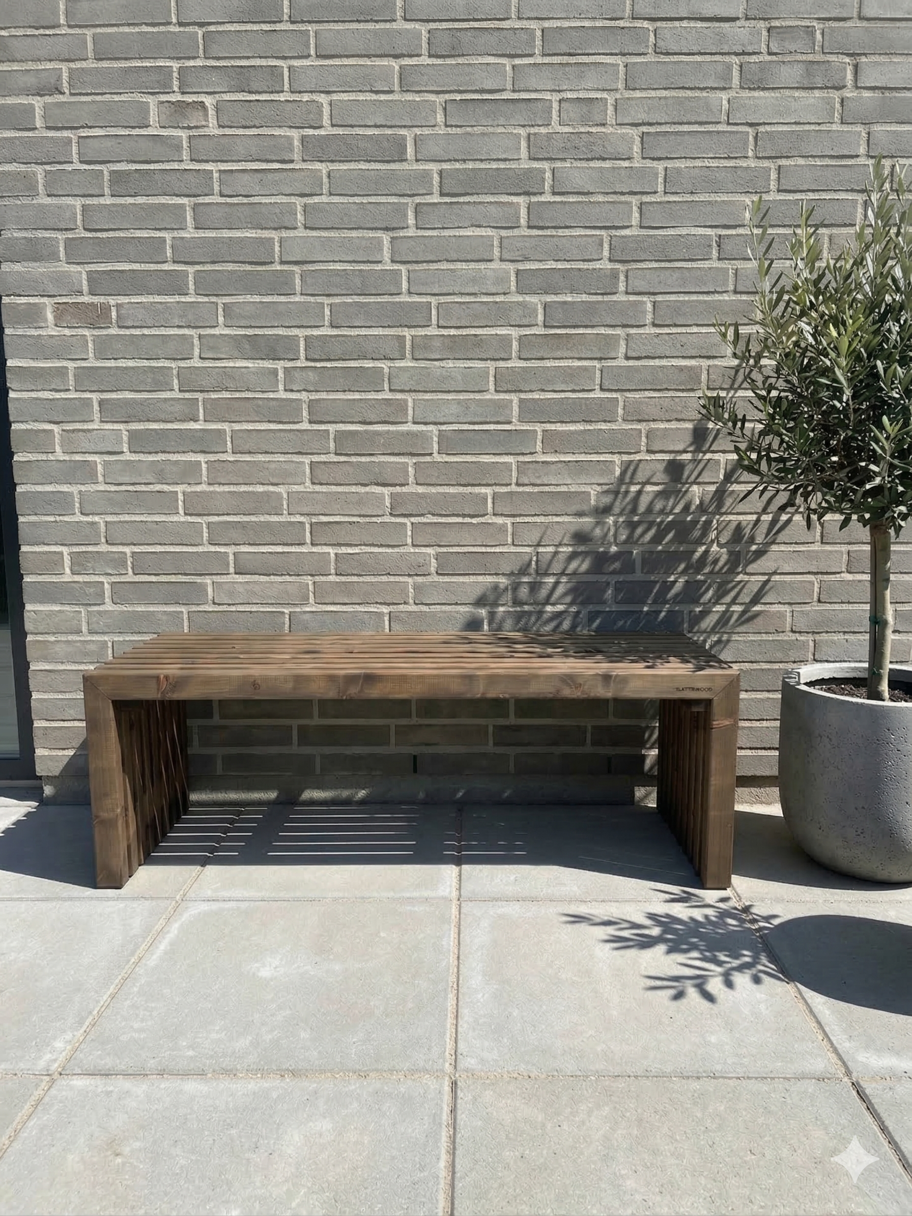 Bred Trallebænk | Brunbejdset | 215 cm